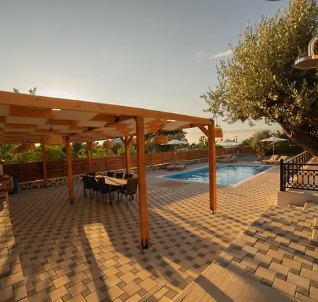 Villa Venetia *